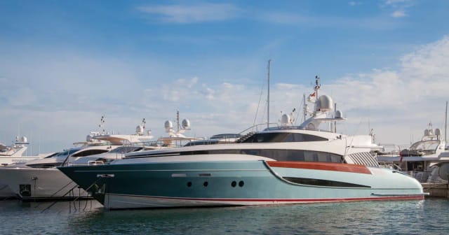 Frankfurt Airport to boot Düsseldorf: The Boat Show Gateway
