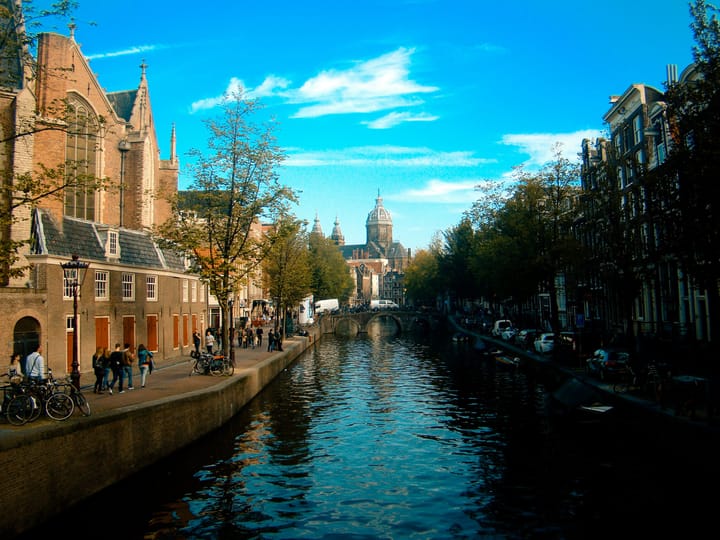 Flughafentransfer Amsterdam — häufige Fragen
