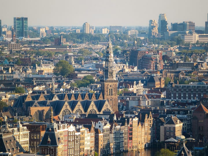 Privater Transfer Frankfurt Flughafen nach Amsterdam
