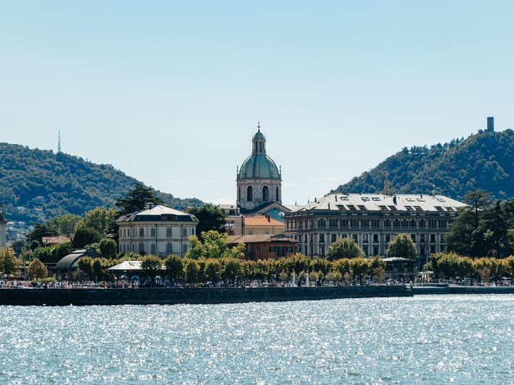 Privater Transfer Frankfurt Flughafen nach Lake Como