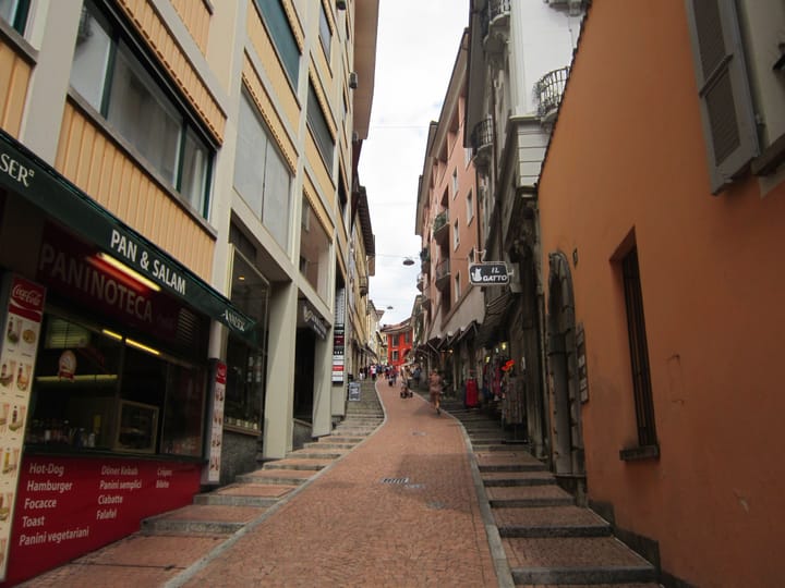 Lugano airport transfer — frequently asked questions
