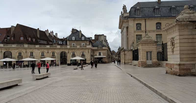 Flughafentransfer nach Dijon, Frankreich