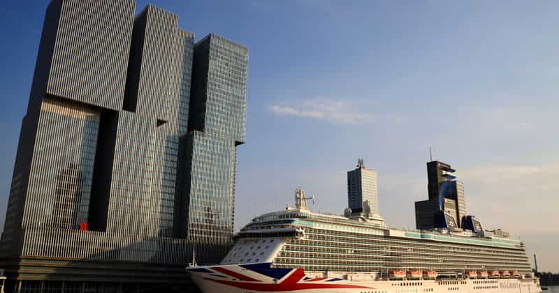 Flughafentransfer nach IJmuiden Cruise Port, Niederlande