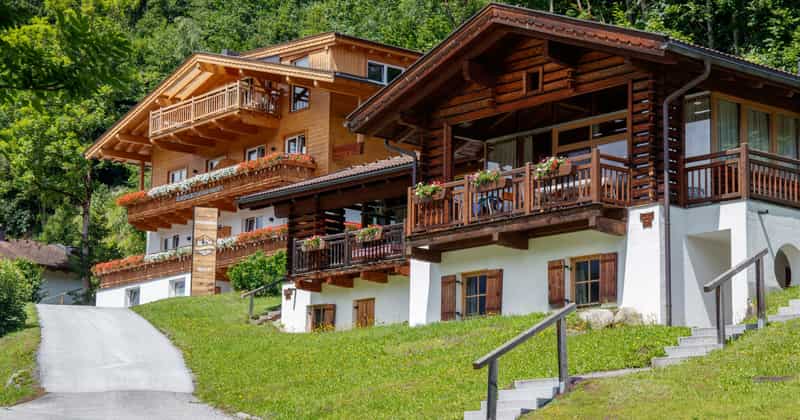 Airport transfer to Kitzbühel, Austria from Frankfurt Airport