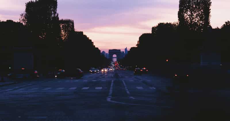 Flughafentransfer nach Paris, Frankreich