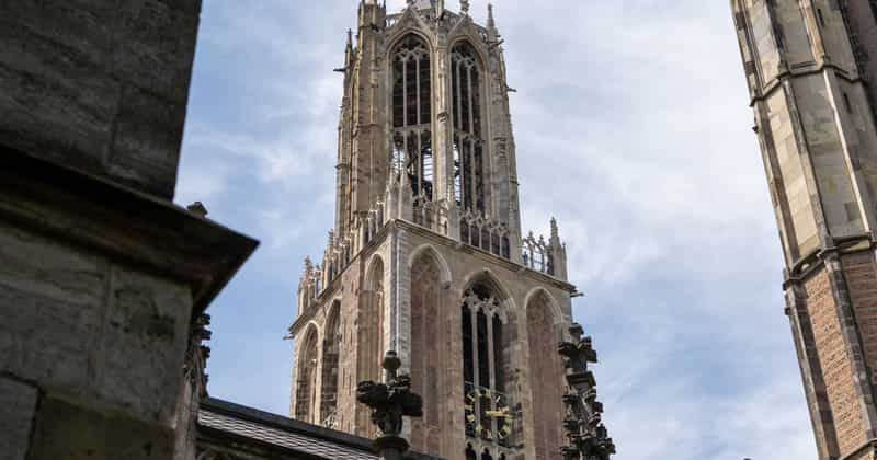 Airport transfer to Utrecht, Netherlands from Frankfurt Airport