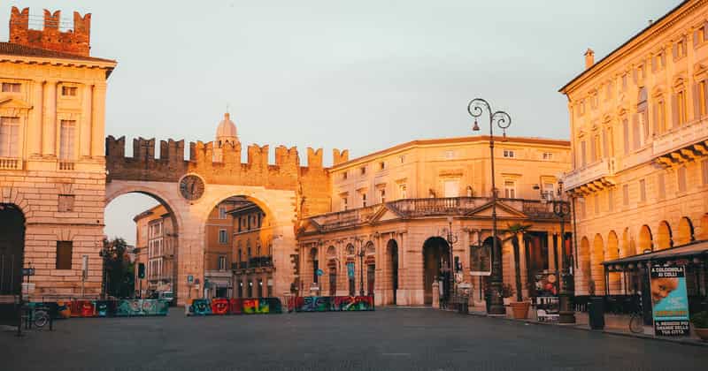 Flughafentransfer nach Verona, Italy
