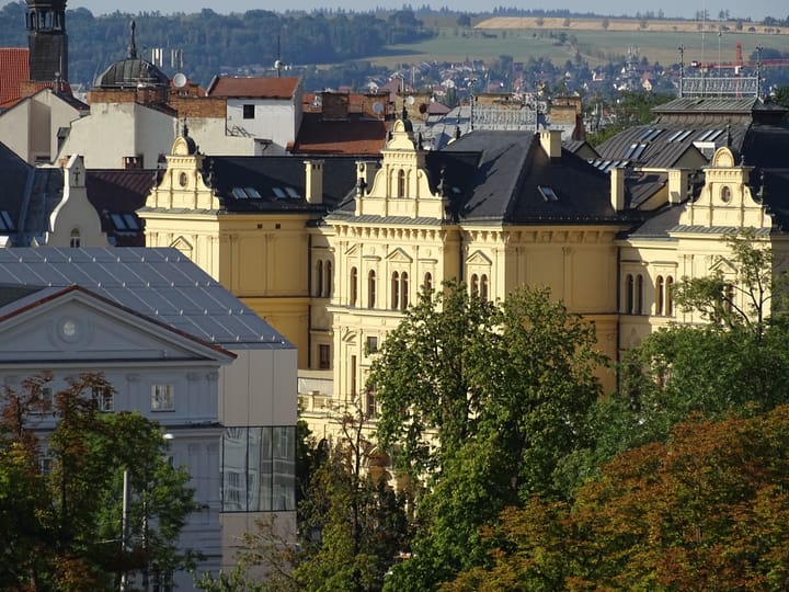 Flughafentransfer Plzeň — häufige Fragen