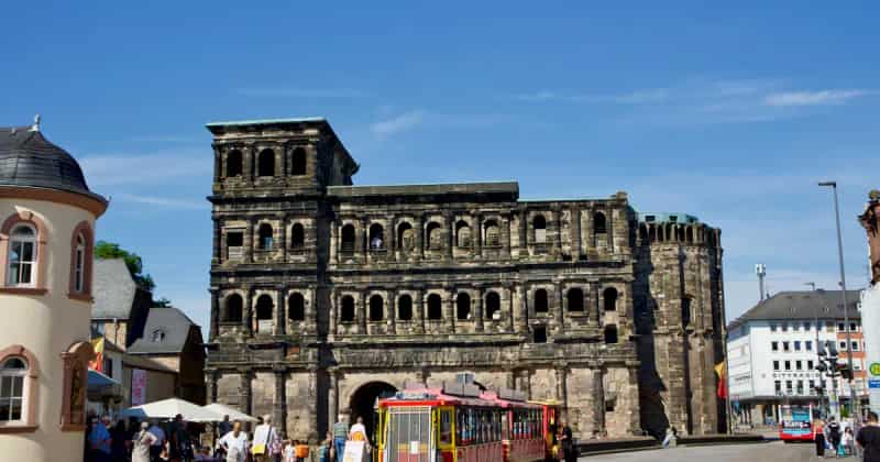 Flughafentransfer nach Trier, Deutschland