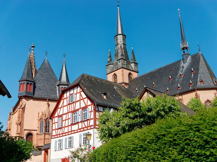 Private transfer from Frankfurt Airport to Breisach am Rhein