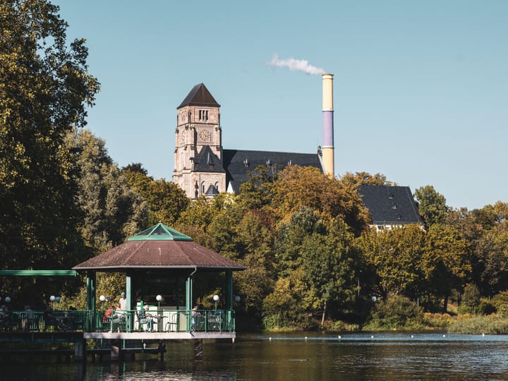 Chemnitz airport transfer — frequently asked questions