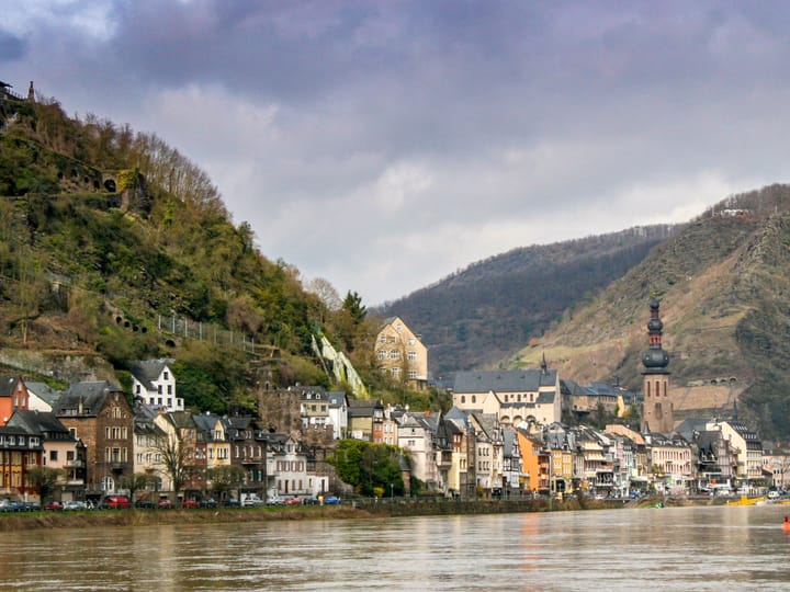 Flughafentransfer Cochem — häufige Fragen