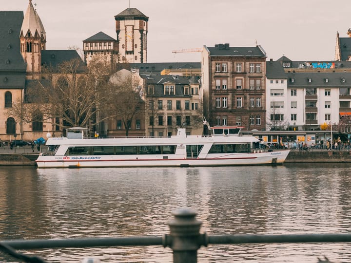 Düsseldorf Cruise Terminal airport transfer — frequently asked questions