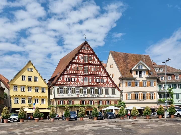 Privater Transfer Frankfurt Flughafen nach Esslingen