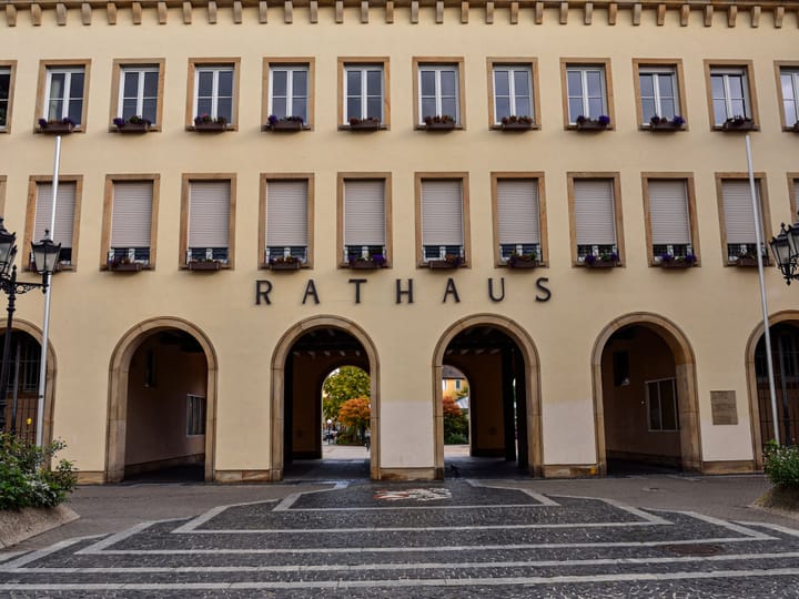 Flughafentransfer Frankenthal — häufige Fragen