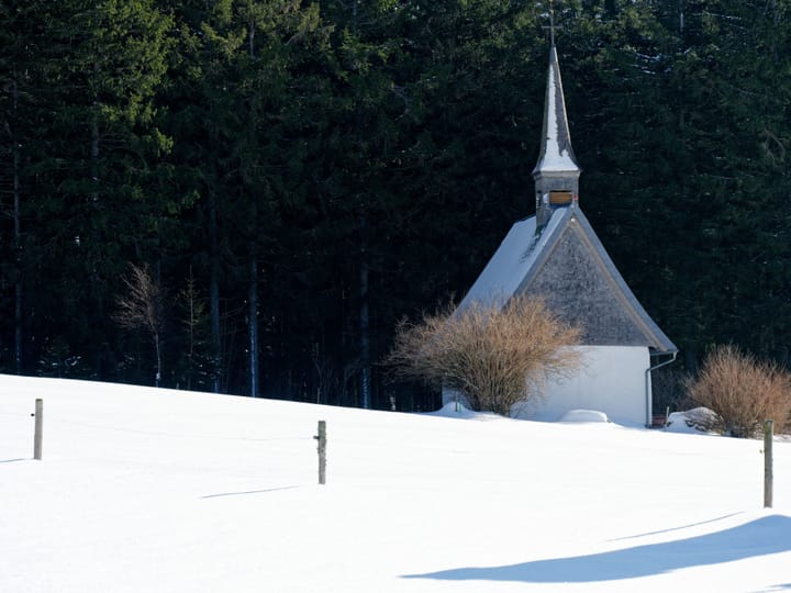 Flughafentransfer Furtwangen — häufige Fragen