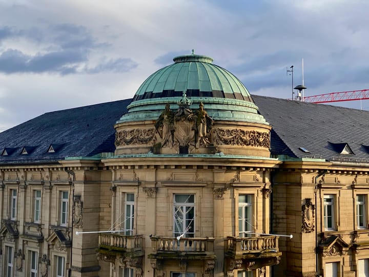 Privater Transfer Frankfurt Flughafen nach Karlsruhe