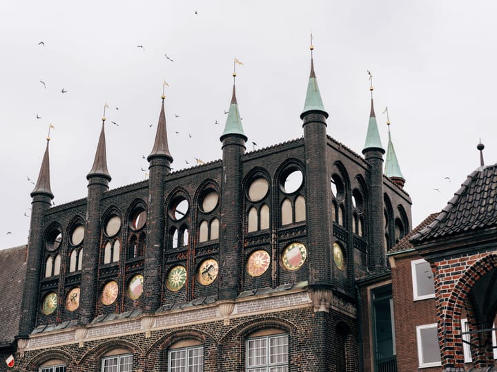 Lübeck airport transfer — frequently asked questions