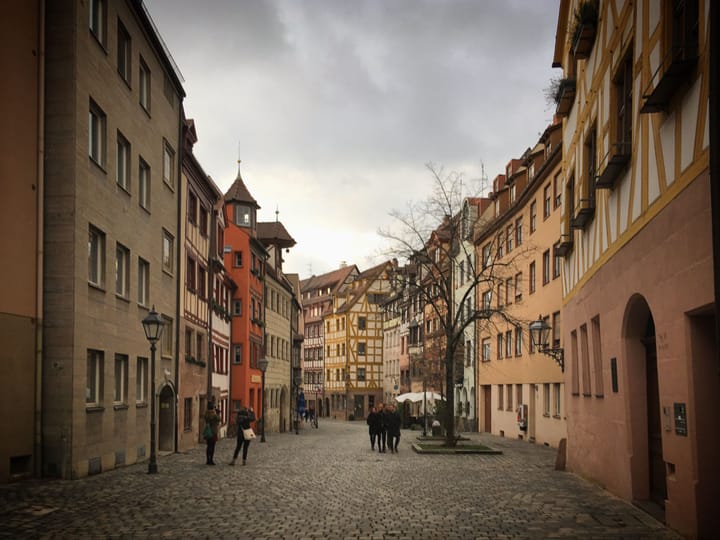 Flughafentransfer Nuremberg — häufige Fragen