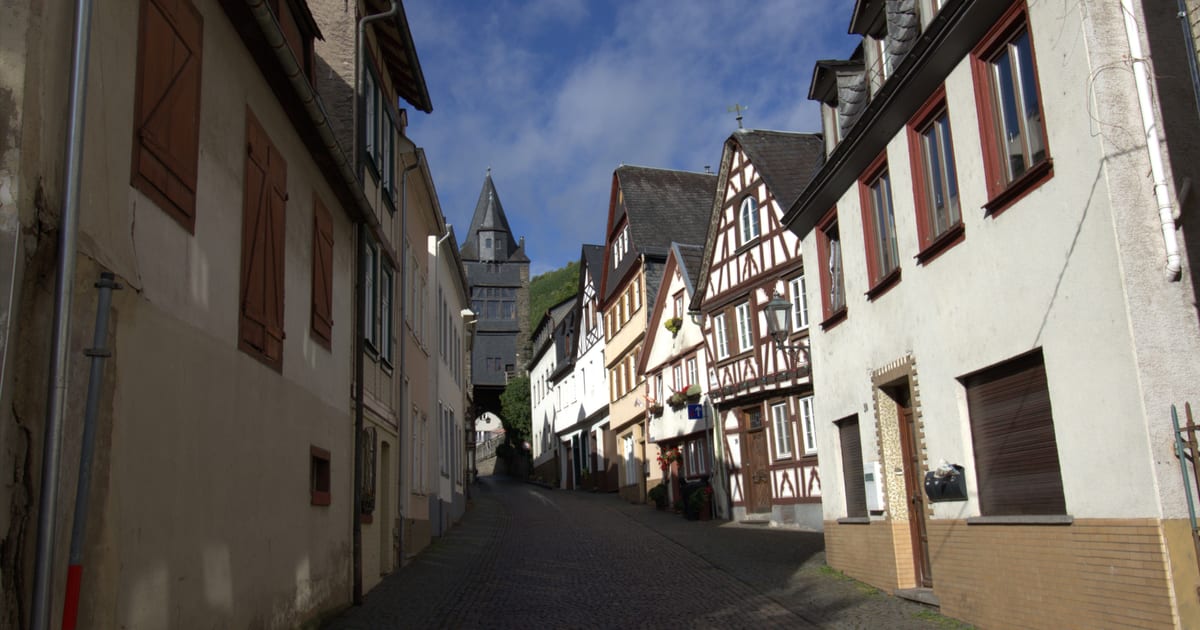Flughafentransfer nach Bacharach, Deutschland