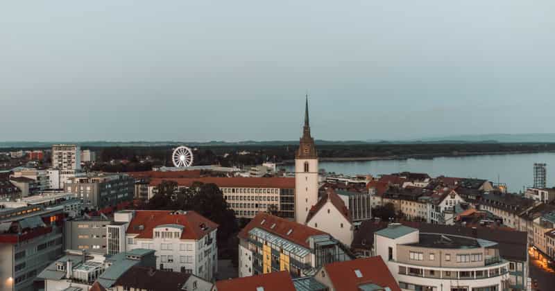 Airport transfer to Friedrichshafen, Germany from Frankfurt Airport
