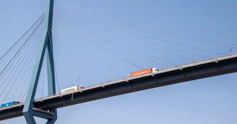 Airport transfer to Hamburg, Germany from Frankfurt Airport