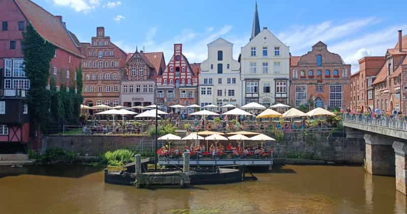 Flughafentransfer nach Lüneburg, Deutschland