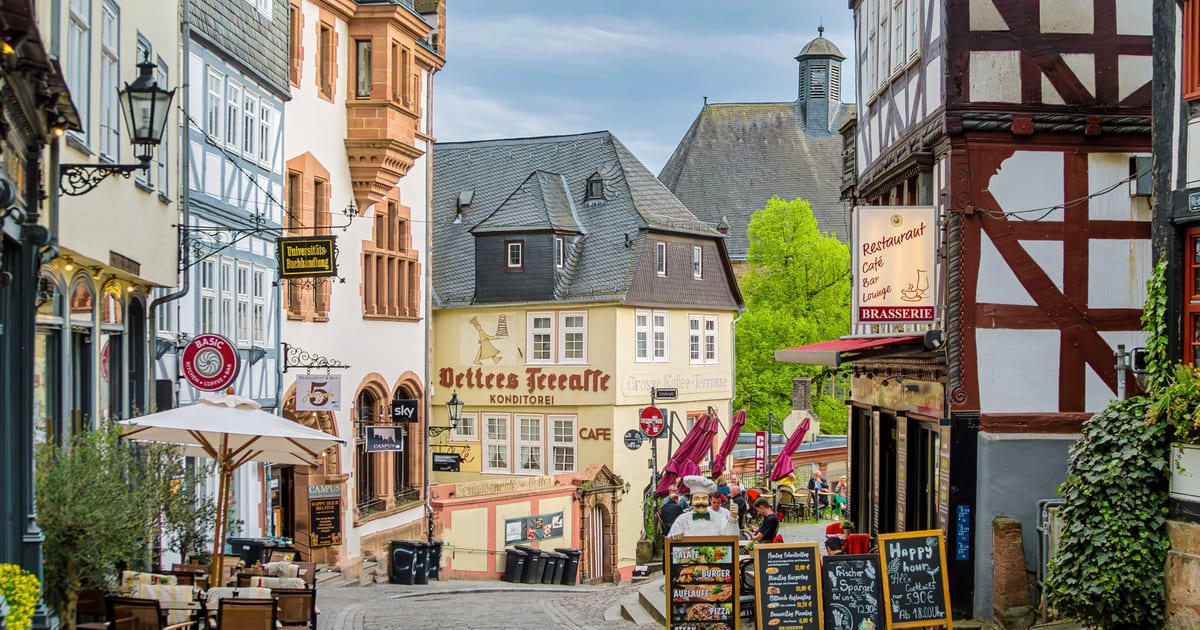 Flughafentransfer nach Marburg, Deutschland