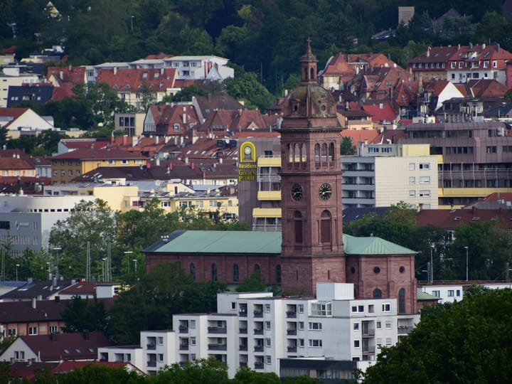 Flughafentransfer Pforzheim — häufige Fragen