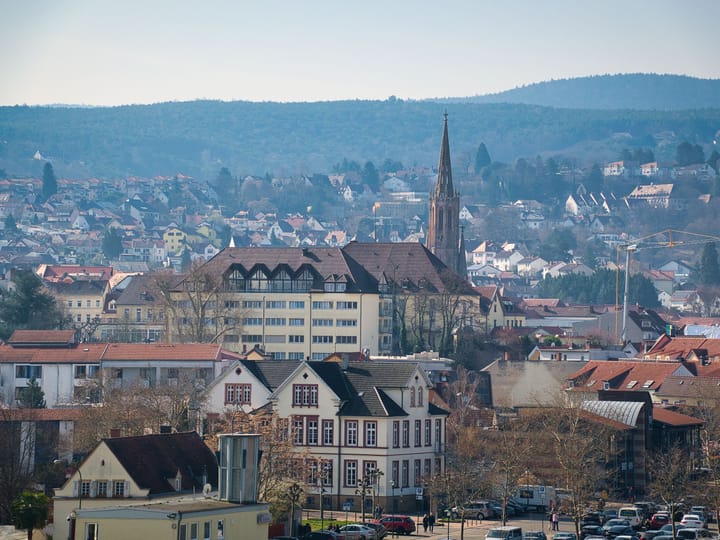 Privater Transfer Frankfurt Flughafen nach Sulzbach (Taunus)