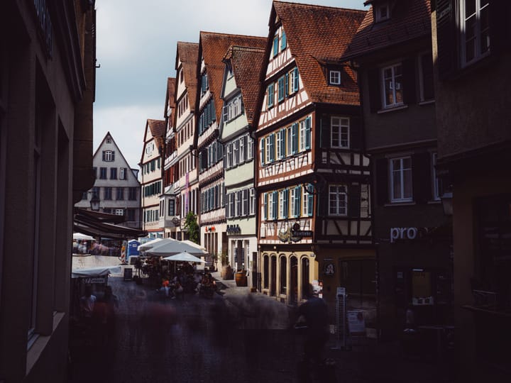 Flughafentransfer Tübingen — häufige Fragen