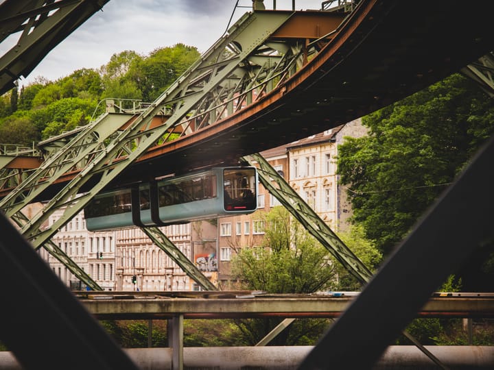 Flughafentransfer Wuppertal — häufige Fragen
