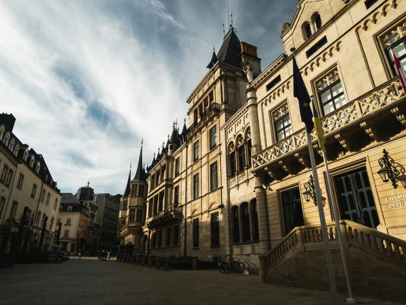 Privater Transfer Frankfurt Flughafen nach Luxembourg City