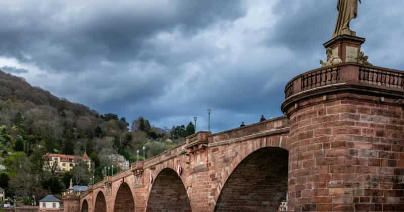 Flughafentransfer nach Heidelberg, Deutschland