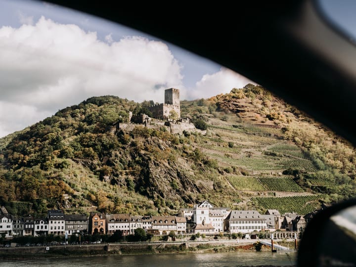 Privater Transfer Frankfurt Flughafen nach Boppard & Rhine Loop